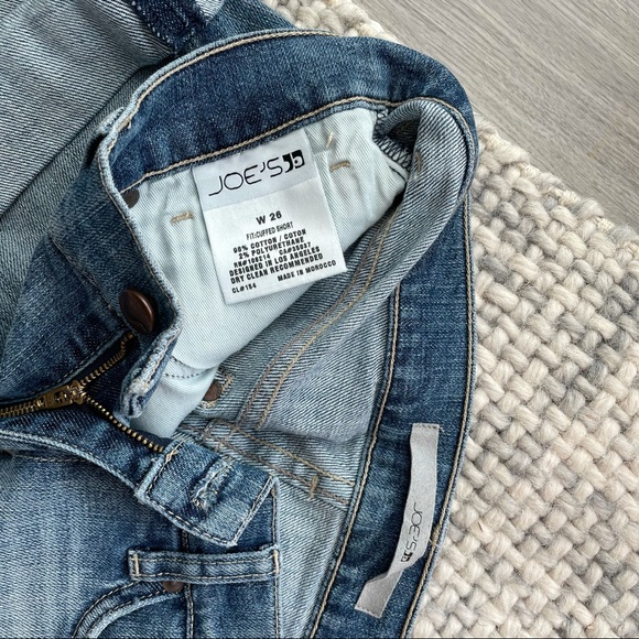 Joe’s Jeans cuffed shorts - size 26 - Picture 5 of 5
